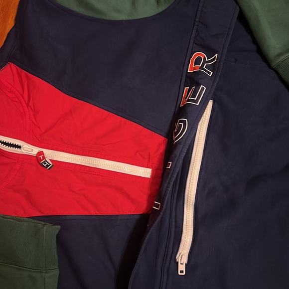 Vintage Tommy Hilfiger 1/4 Zip Size L - Picture 2 of 3